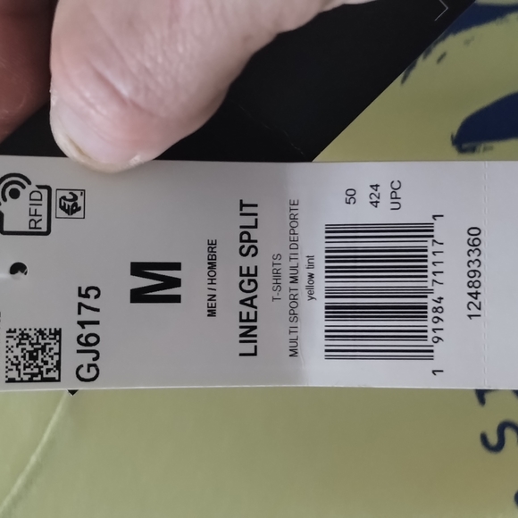 Adidas tee - Picture 7 of 7